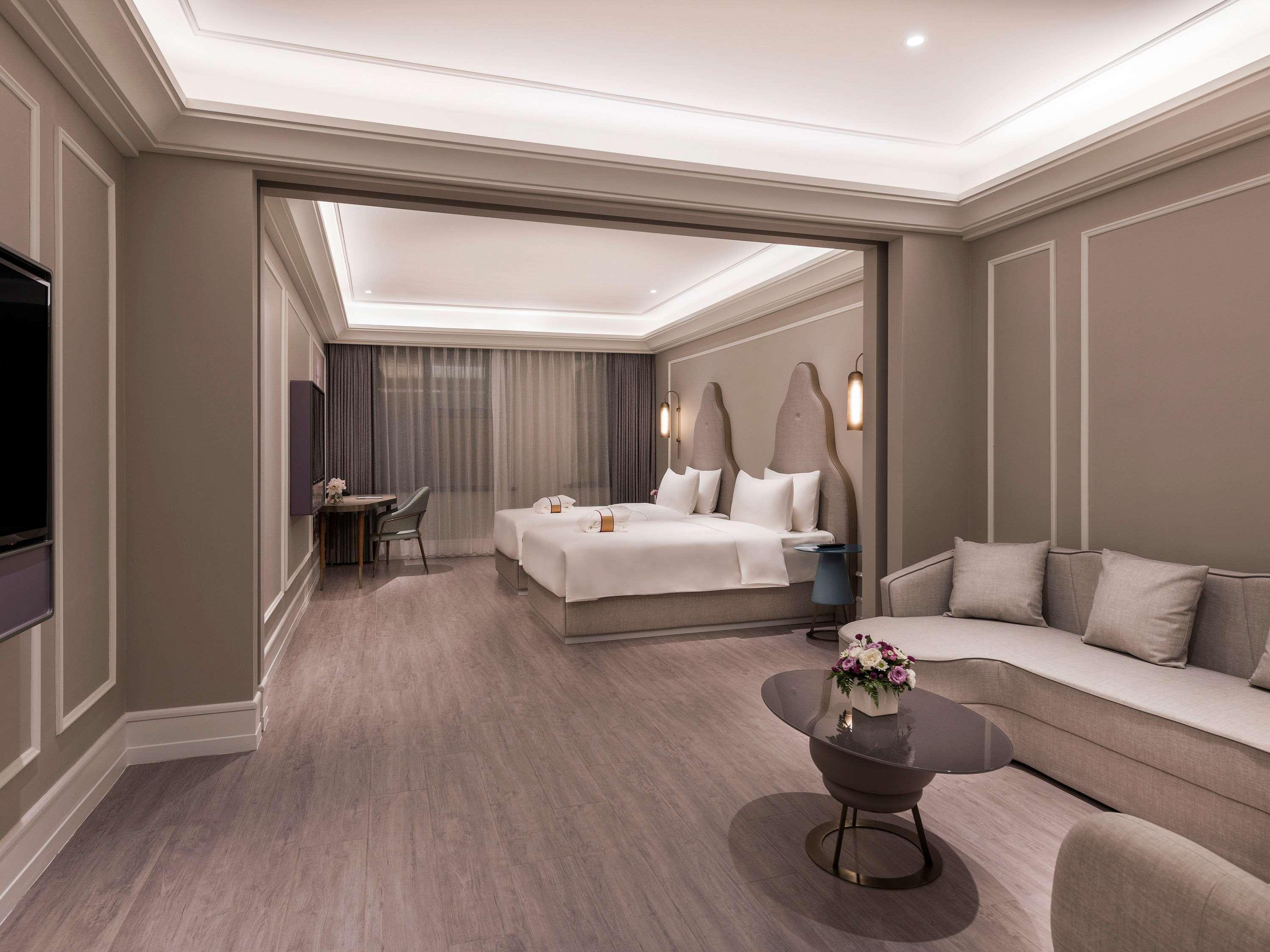 Mercure Shanghai Yu Garden Екстер'єр фото