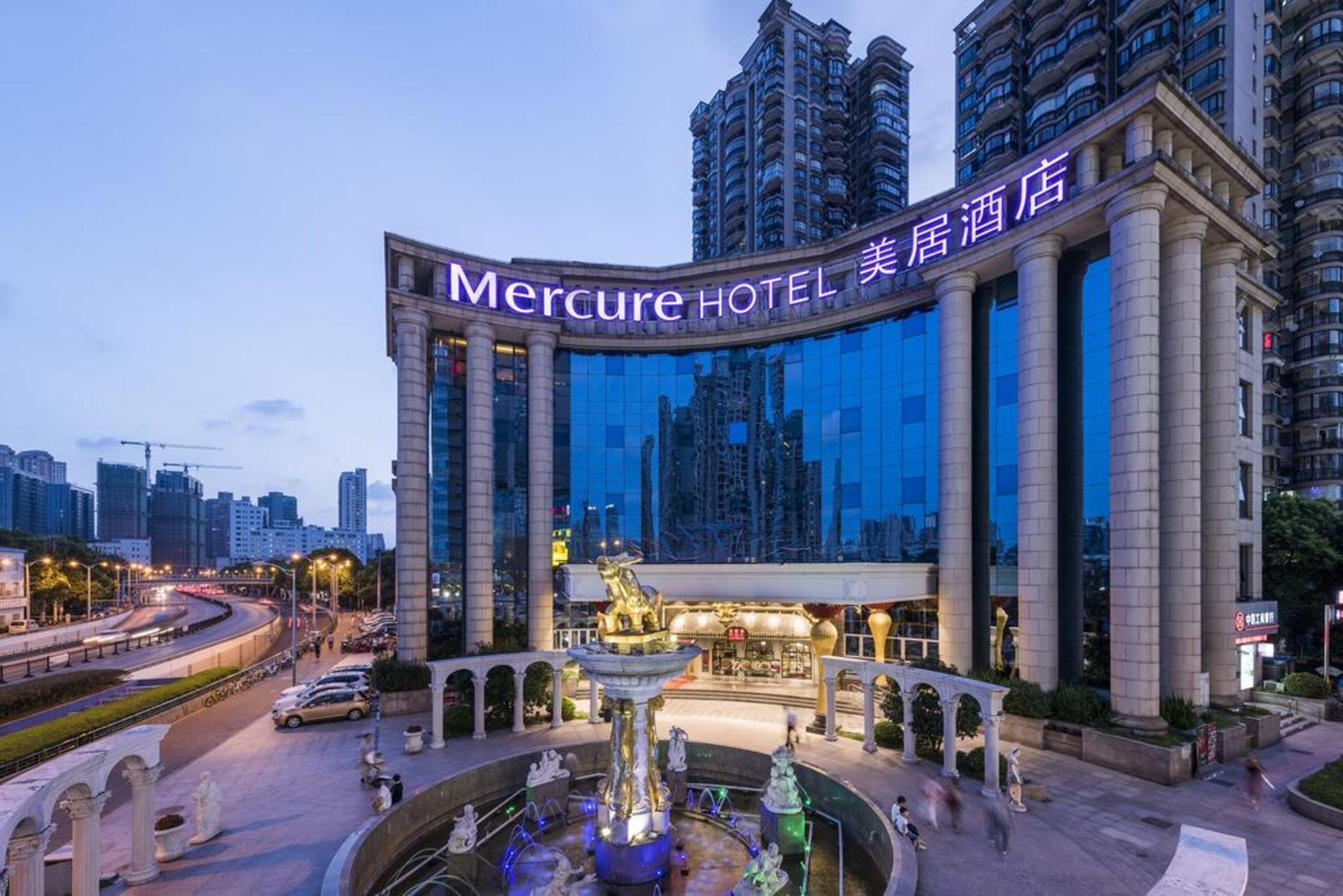 Mercure Shanghai Yu Garden Екстер'єр фото